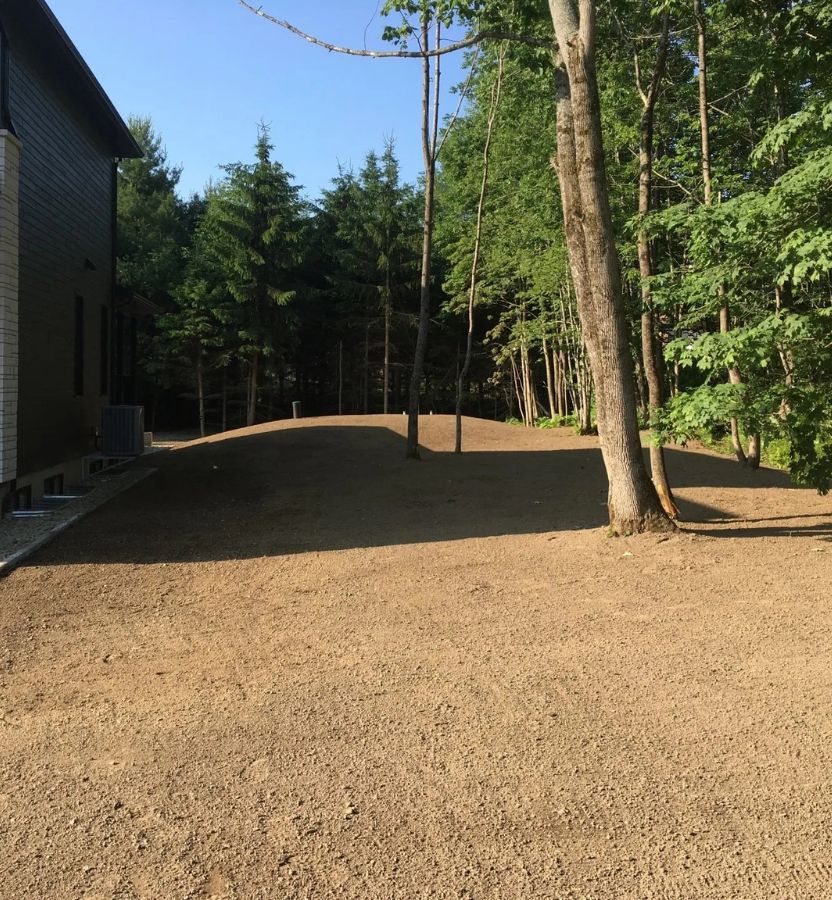 finition-nivellement-terrain-article-blogue-sf-excavation